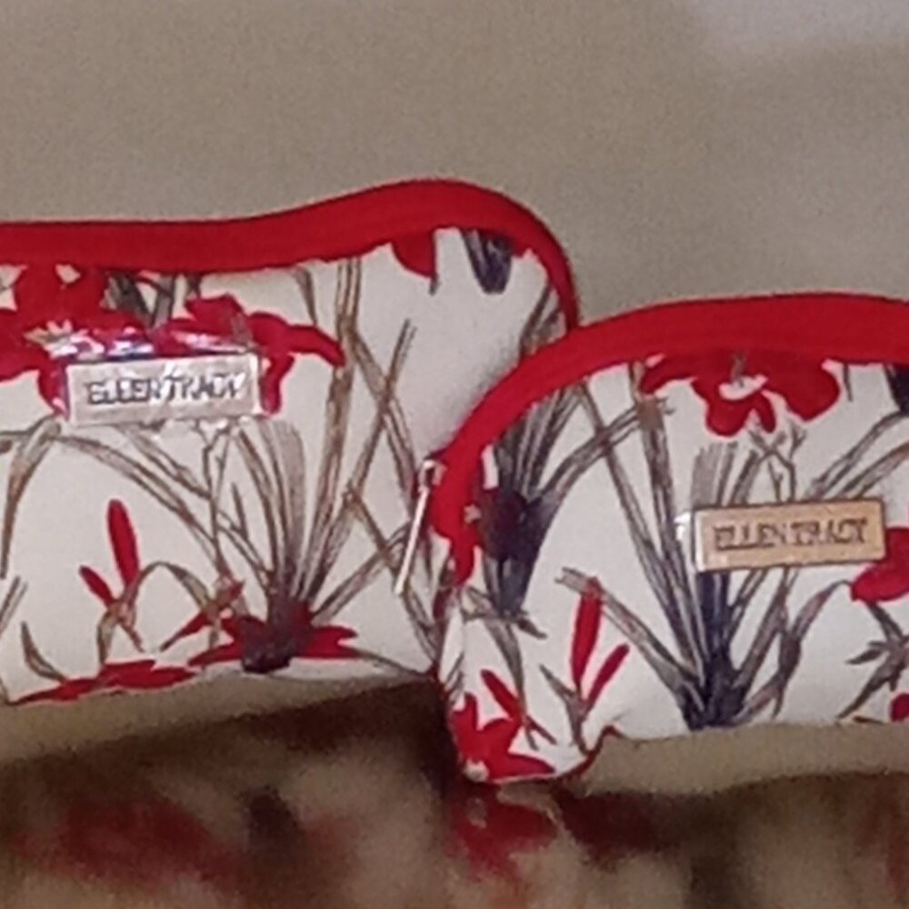 Ellen Tracy 2 Piece Red/Sage/Tan Floral Cosmetic Bag